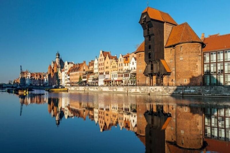 Gdansk : Must-See Attractions Walking Tour - Starting Location