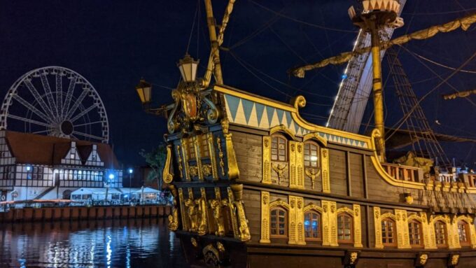 Gdansk: Old Town Highlights Self-guided Tour - Frequently Asked Questions