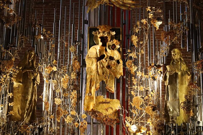 Gdansk Old Town Tour With Amber Altar Tickets and Guide - Amber Altar in St. Bridgets Church