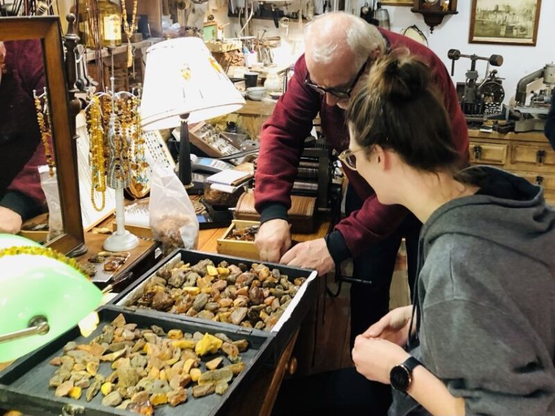 Gdansk: Private 1-Hour Amber Workshop - Hands-on Amber Processing