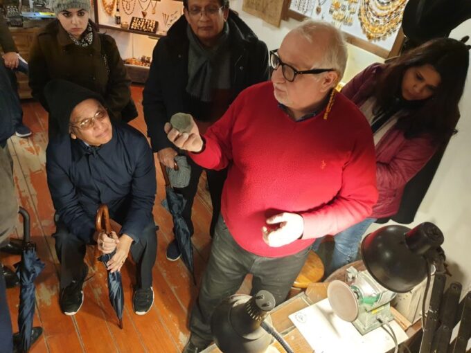 Gdansk: Private 1-Hour Amber Workshop - Participant Requirements