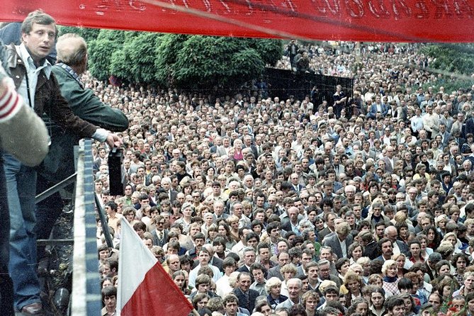 Gdansk Private Communism Tour With Solidarity Center Museum - Tour Inclusions