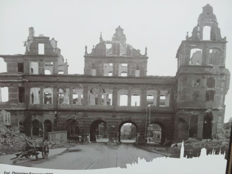 Gdansk Private WWII Tour With Museum of the Second World War - Museum of the Second World War