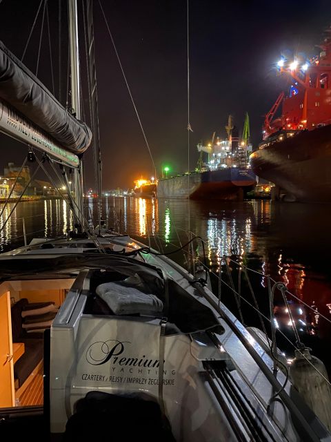 Gdansk: Scenic Evening Yacht Cruise With Prosecco - Booking and Cancellation