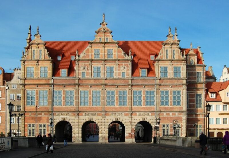 Gdansk: Self-Guided Walking Tour With Audio Guide - Important Information