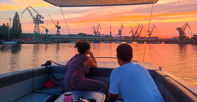 Gdańsk: Sightseeing Ecocruise Around the Old Town of Gdansk - Customer Reviews and Ratings