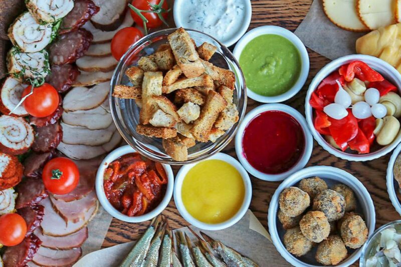 Gdansk: Traditional Polish Food Private Tour - Customer Reviews and Ratings