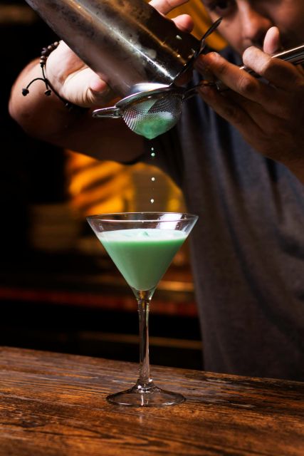 Gdansk: Ultimate Mixology Experience - Expert Guidance