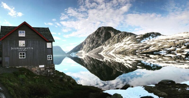 Geiranger: Dalsnibba, Flydalsjuvet, Eagle Bend & Fjords Tour - Key Points