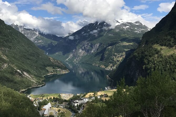 Geiranger: Excursions.no Mount Dalsnibba & Eagles Bend - Scenic Attractions
