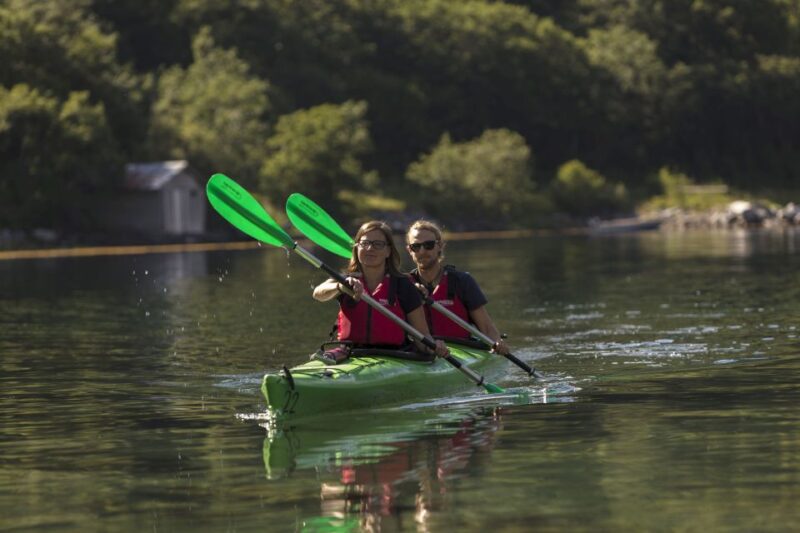 Geiranger: Guided Kayak Tour in Geiranger Fjord - Unique Experiences