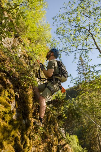 Geiranger: Rappelling Tour With Epic View - Hike and Rappelling