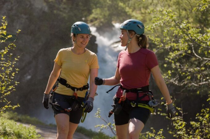 Geiranger: Rappelling Tour With Epic View - Participant Restrictions