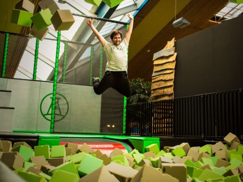 Gelsenkirchen: Alma Park Trampoline Area Admission - Playground for Fun and Exercise