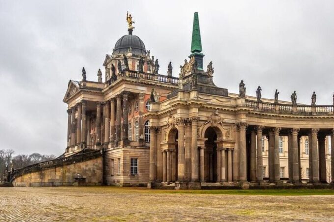 Gems of Potsdam – Guided Walking Tour - Duration and Language