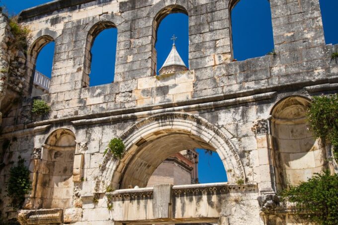 Gems of Split - Walking Tour for Couples - History of Diocletians Palace