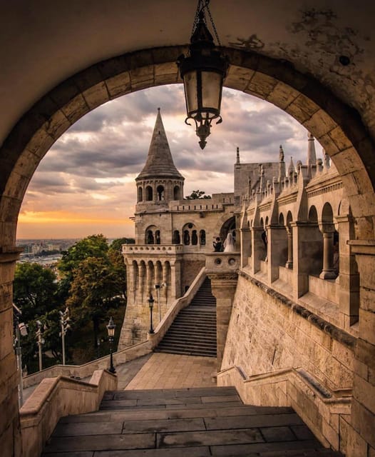 Gems of the Budapest Castle District: Free Walking Tour! - Inclusions and Exclusions