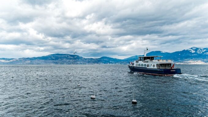 Geneva: 50-Minute Lake Geneva Cruise - Departure and Arrival Locations