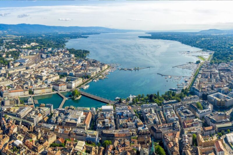 Geneva : Bachelor Party Outdoor Smartphone Game - Key Points