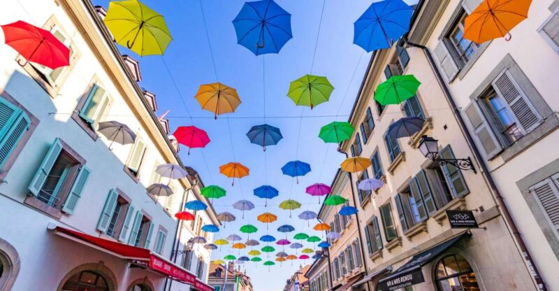 Geneva: Carouge Tour With a Local - Exploring With a Guide