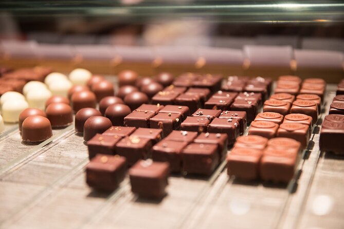 Geneva Chocolate Tasting Tour in a Private Taxibike - Meeting and Pickup