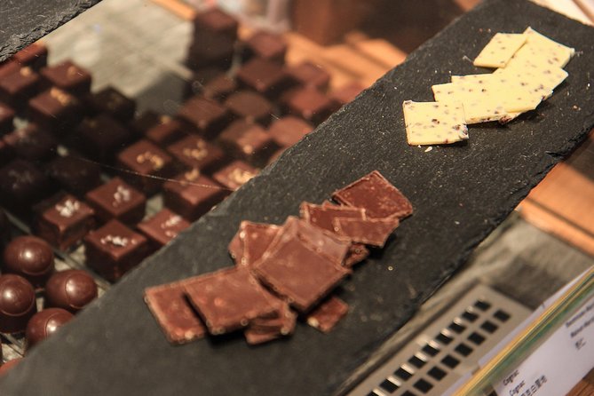 Geneva Chocolate Tour in a Tuk Tuk - Chocolaterie La Bonbonniere