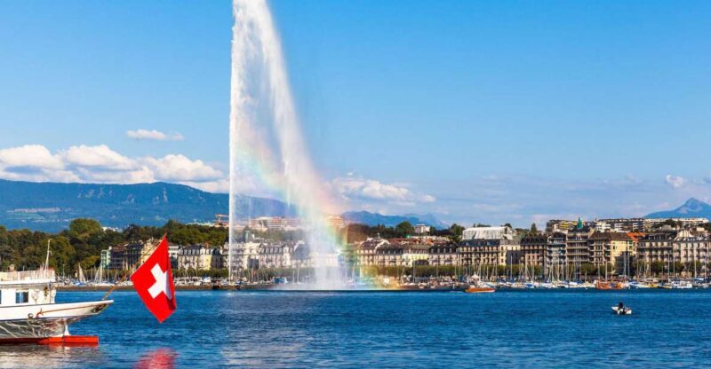 Geneva Discovery Walking Tour - Tour Duration and Languages