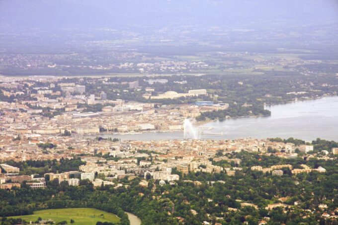 Geneva Discovery Walking Tour - Bourg-de-Four Square and City Hall