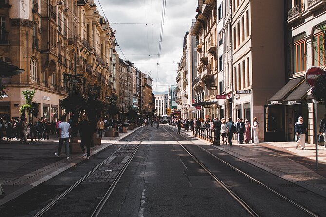 Geneva Like a Local: Customized Private Tour - Tour Overview
