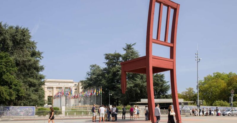 Geneva: Open-Top Sightseeing Bus Tour - Exploring the City by Bus