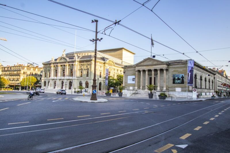 Geneva: Private Architecture Tour With a Local Expert - Personalized Recommendations for Discovery