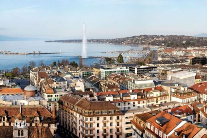 Geneva: Private Custom Tour With a Local Guide - Booking and Cancellation