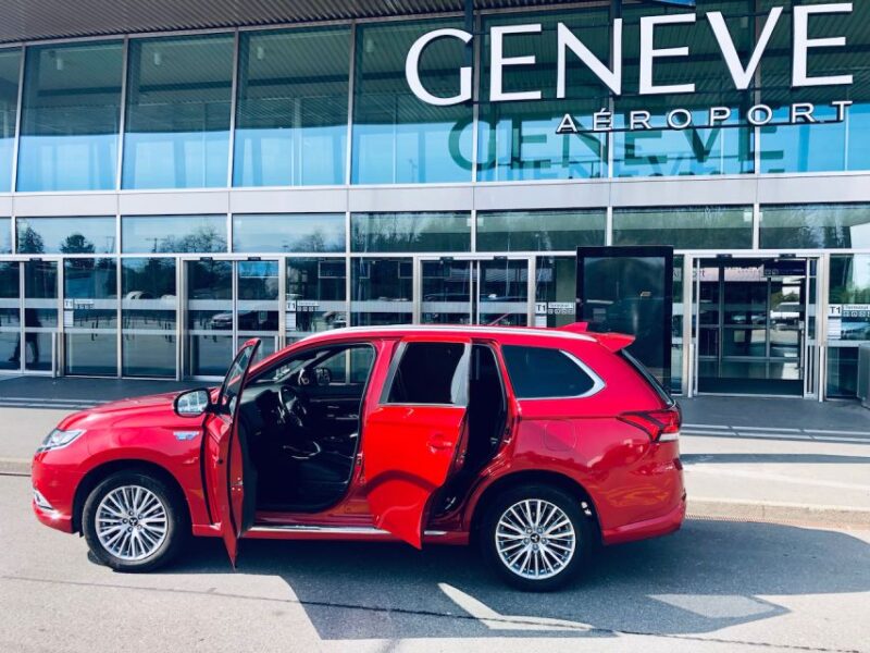 Geneva: Private Transfer to Tignes and Val D'isere - Key Points