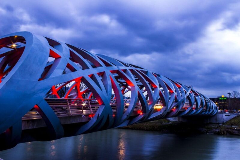 Geneva Private Walking Tour - Iconic Landmarks