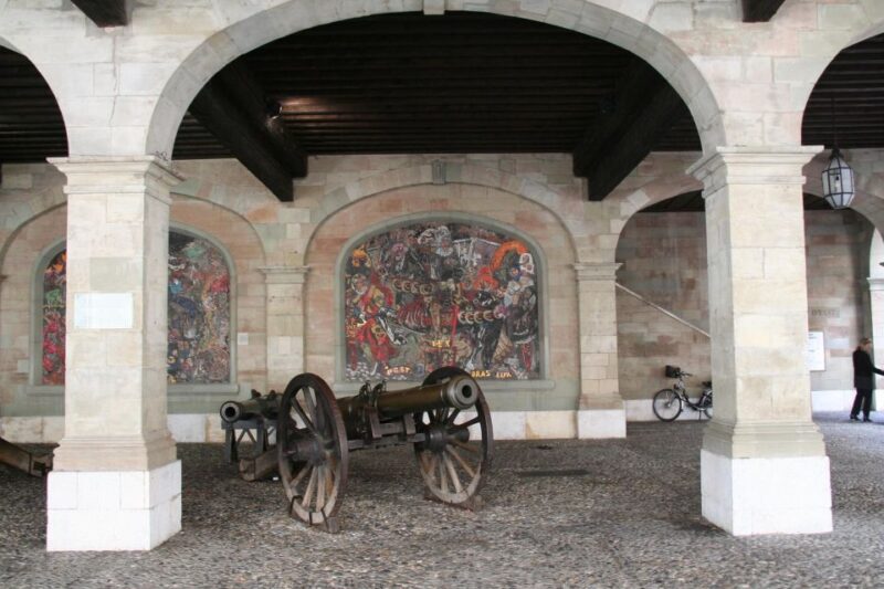 Geneva: Private Walking Tour With a Local Guide - Key Points