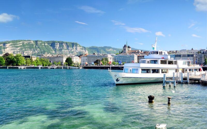 Geneva: Self-Guided Outdoor Escape Game - Explore Iconic Landmarks of Geneva
