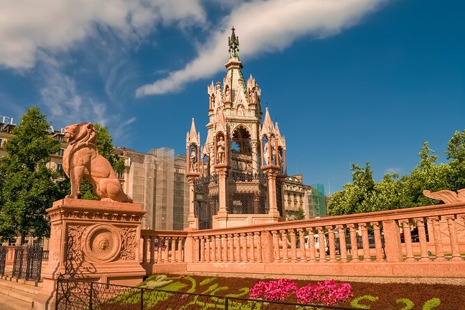 Geneva's Time Capsule: A Historic Journey Through the City - Tour Highlights