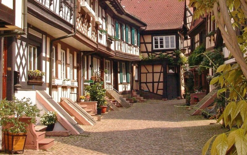 Gengenbach: Private Guided Walking Tour - Tour Inclusions