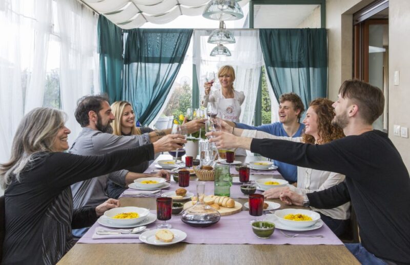 Genoa: Dining Experience at a Locals Home - Warm Italian Hospitality