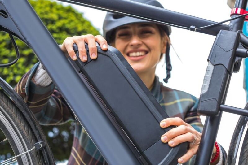 Genoa Highlights E-Bike Tour - Inclusions and Amenities