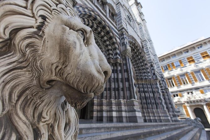 Genoa Scavenger Hunt and Highlights Self-Guided Tour - Key Points