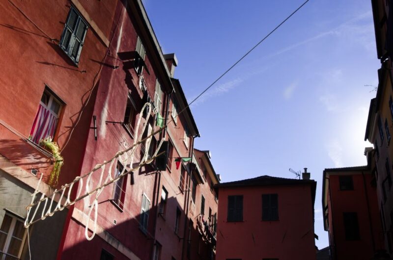 Genoa: Secret Corners Photography Tour and Traditional Snack - Experience Highlights