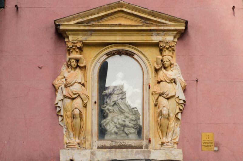 Genoa: Secret Corners Photography Tour and Traditional Snack - What to Bring and Important Information