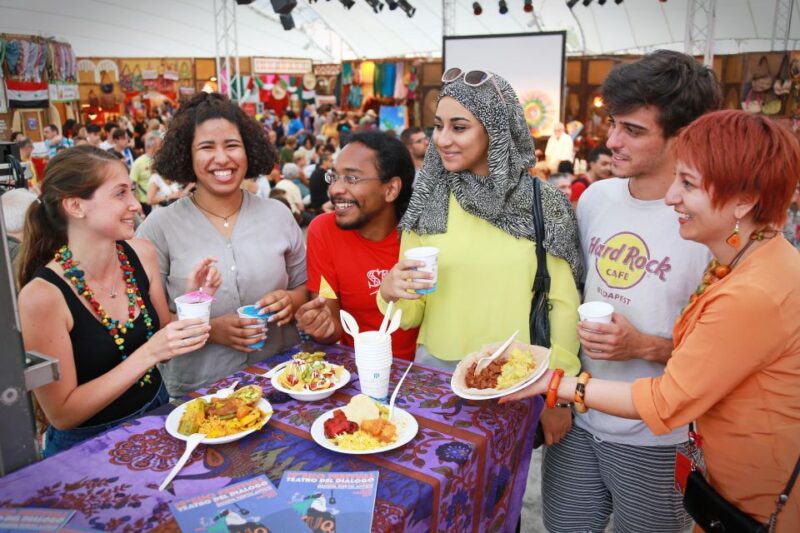 Genoa: Street Food Tour - Languages and Group Size
