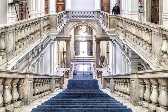 Genoa Walking Tour: Discover Hidden Treasures and Street Food - Exploring Secluded Squares