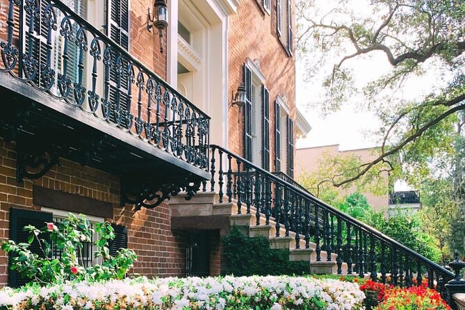 Genteel & Bards Savannah Womens History Walking Tour - Audio Equipment Provided