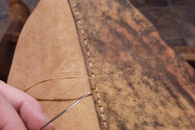 Genuine Leather Craft by Choice Workshop in Leiden - Unique Leather Item