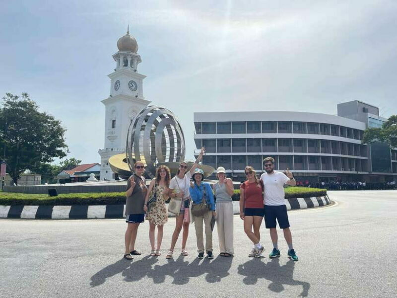 George Town: Heritage Walking Tour with Street Food Tasting - Discovering the Multi-Cultural Tapestry