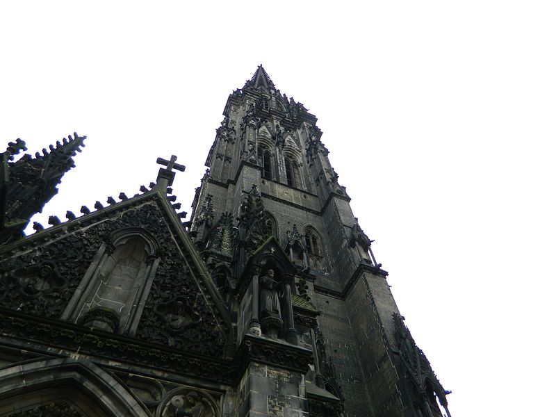 German Hamburg Historic City Center Pay-What-You-Want Tour - Meeting Point