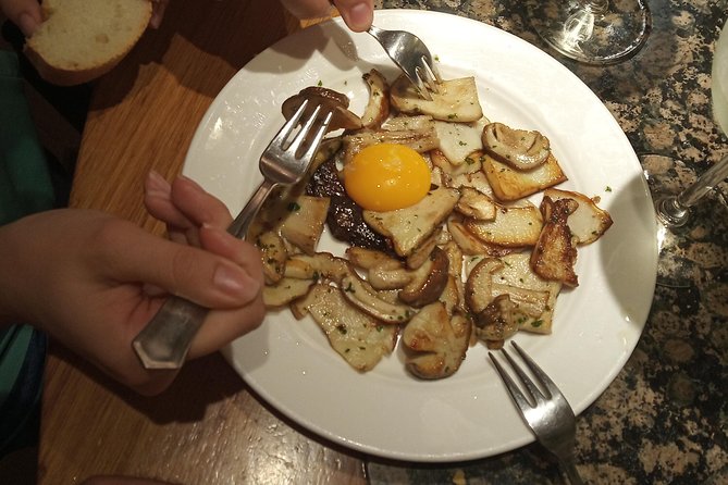 Get Lost in the Last Classic Pintxo Taverns - Recap